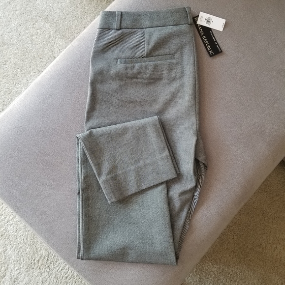 Banana Republic Pants - Mid-Rise Skinny Sloan Pants